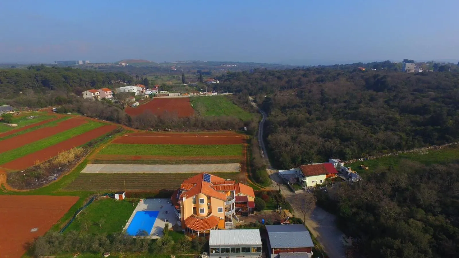 Apartments Seherzada PUY 0*,