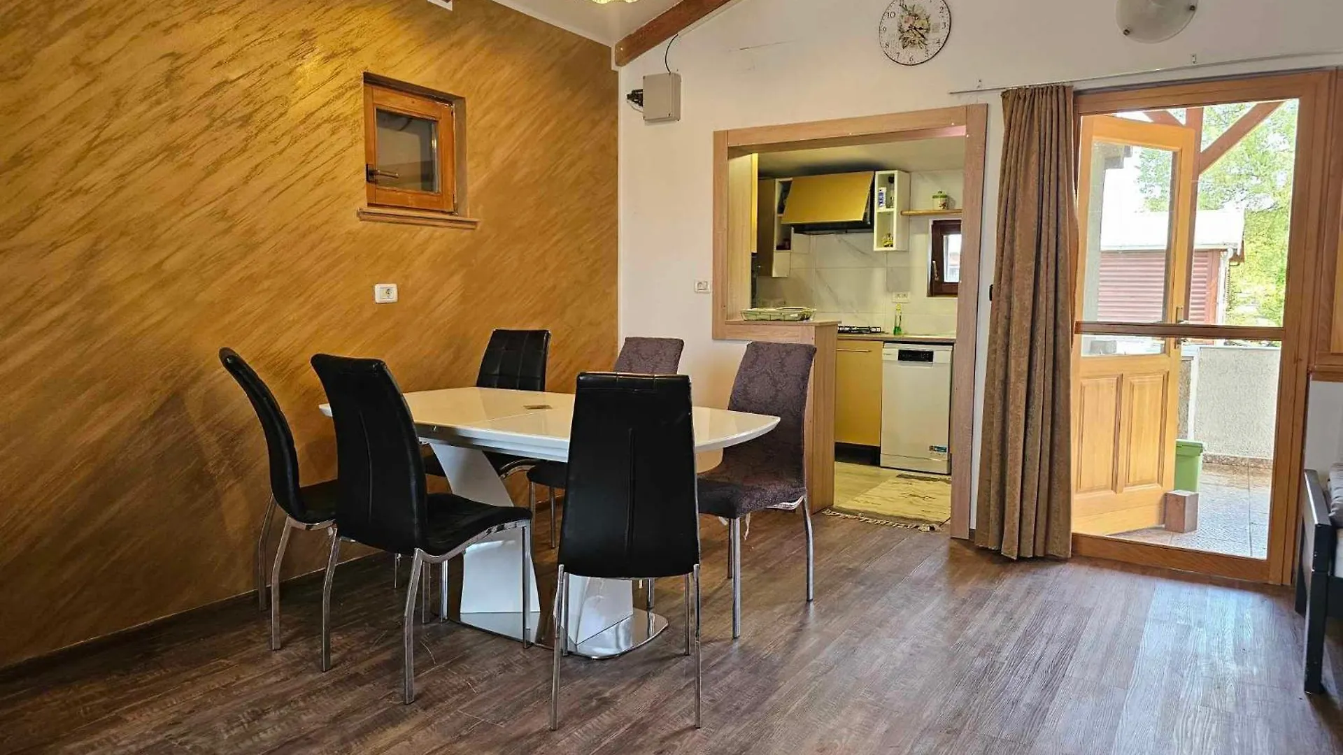 Apartments Seherzada PUY 크로아티아