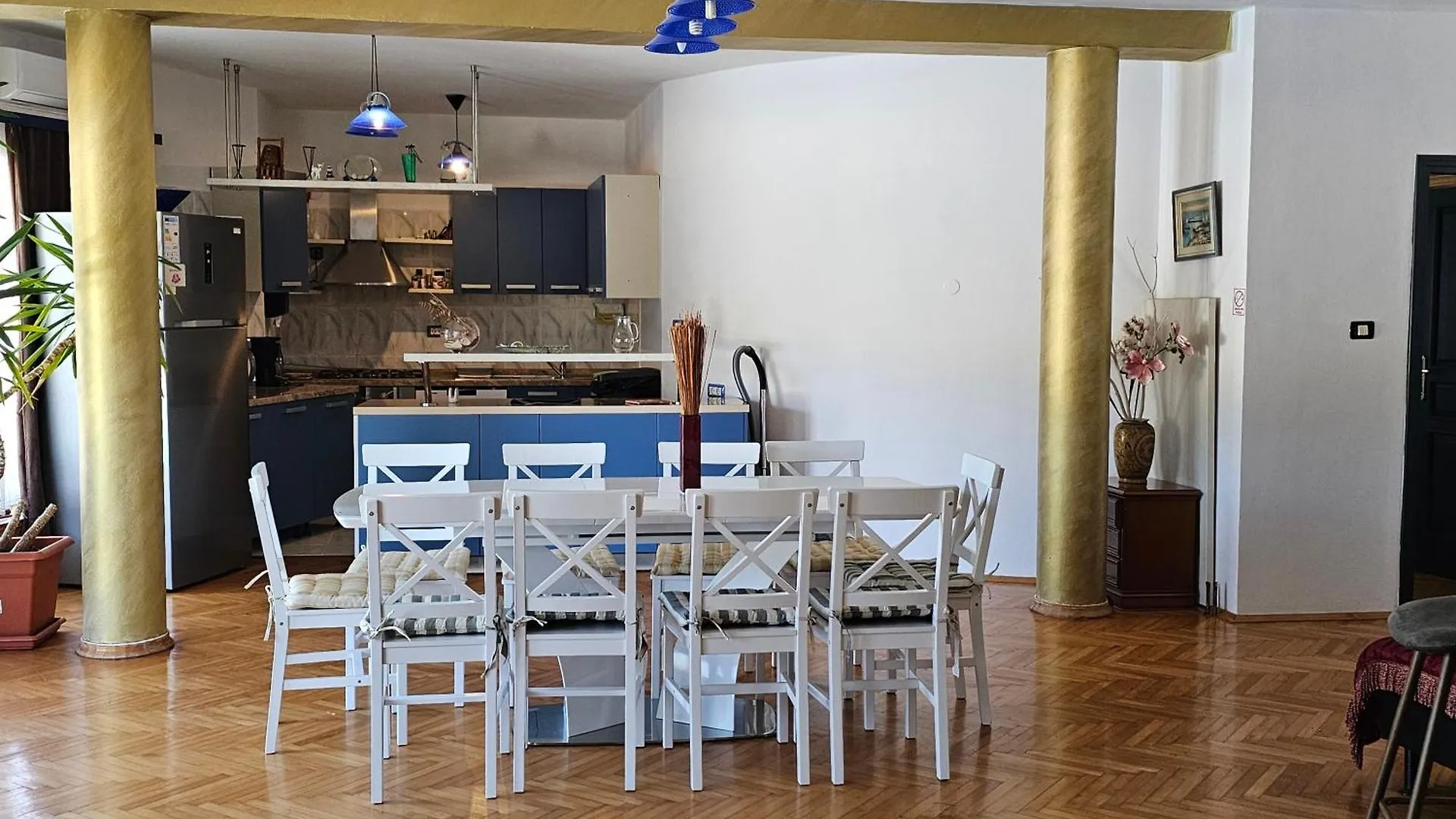Apartments Seherzada PUY 0*,