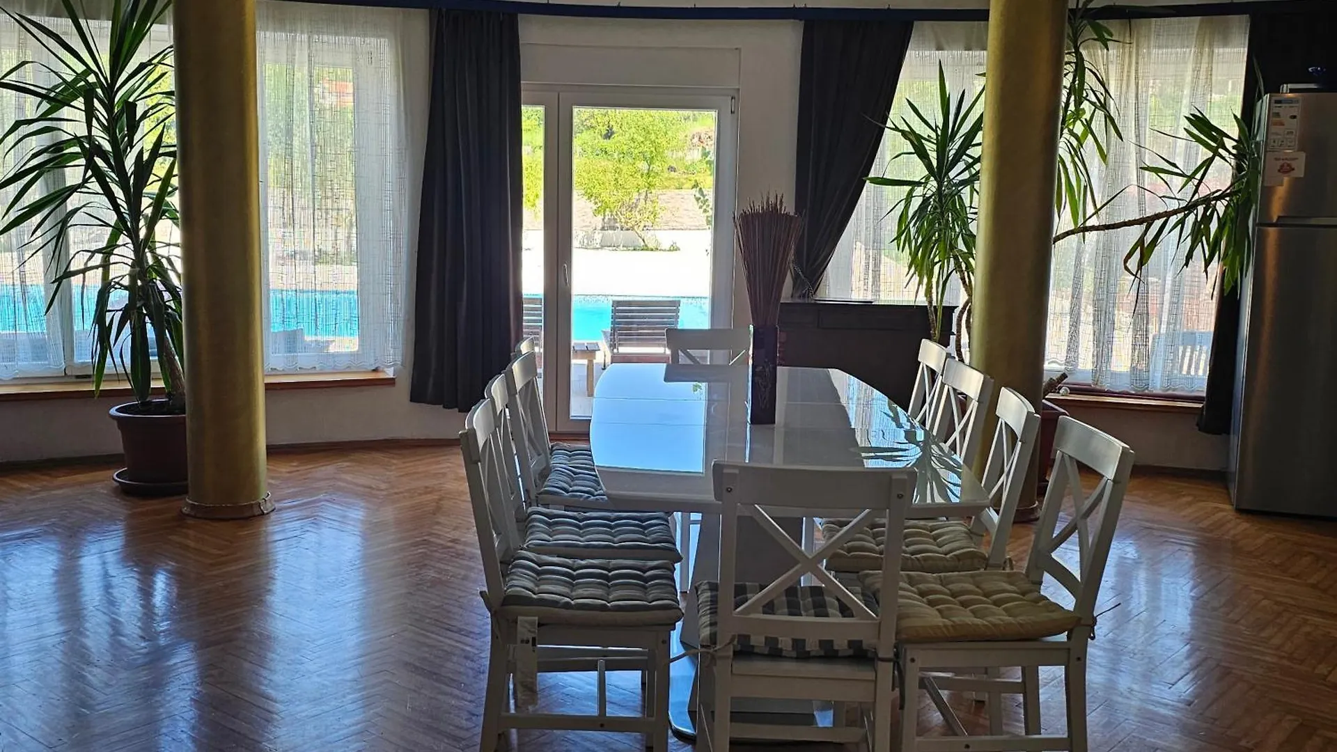 Apartments Seherzada Pula