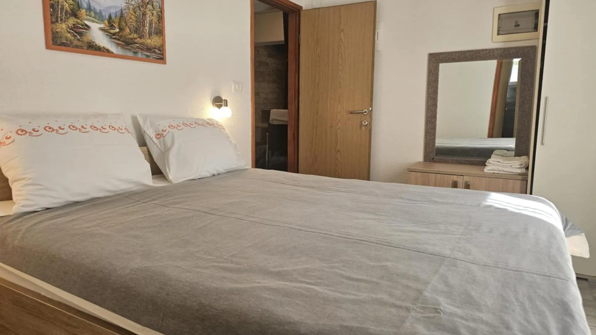 Apartments Seherzada Pula 0*,  Croatia