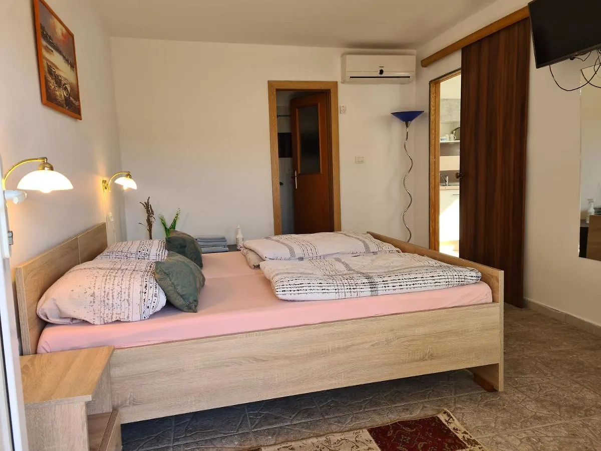 Apartments Šeherzada Pula Kroatië